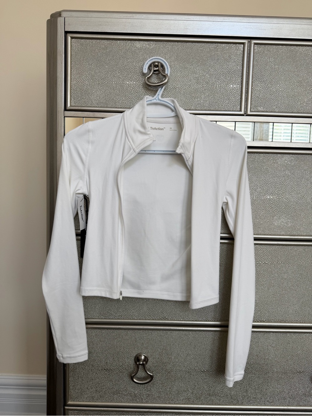 TnaBUTTER™ Limit Zip Longsleeve